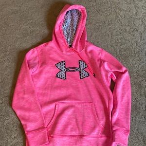 Womens Hot Pink Under Armour sweatshirt small Thermafit great condition